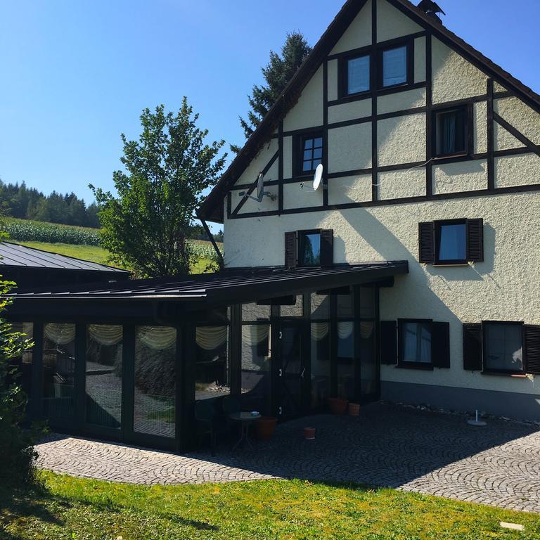 Pension Restaurant Im Grunen Tal Neualbenreuth Kültér fotó