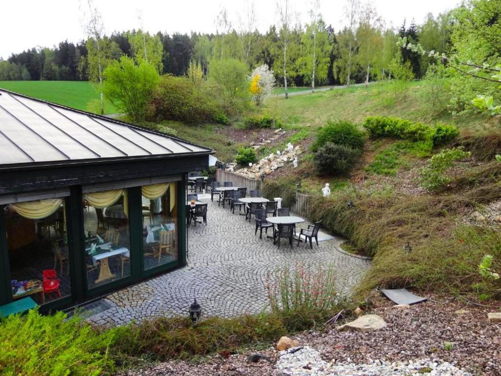 Pension Restaurant Im Grunen Tal Neualbenreuth Kültér fotó